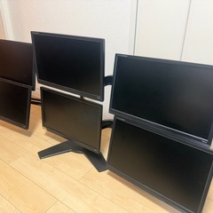 マルチモニター 6台　モニターアームセットの画像