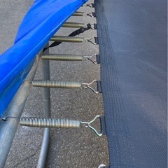 【屋外用大型トランポリン】長方形タイプ・スプリング式（ブルー）の画像