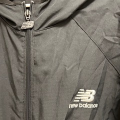 ニューバランス　new balance パーカー　黒　Mの画像