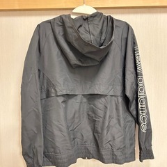 ニューバランス　new balance パーカー　黒　Mの画像