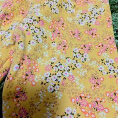 【お値下げしました】110センチズボン+（未使用）秋冬用靴下2足セットの画像