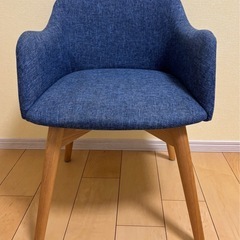 ダイニングチェアの画像