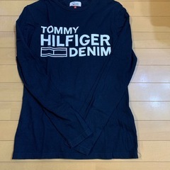 TOMMY HILFIGER DENIM 長袖Tシャツ ロゴプリント の画像