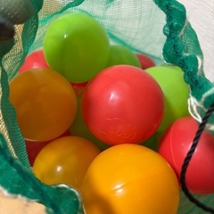 ボールのおもちゃの画像