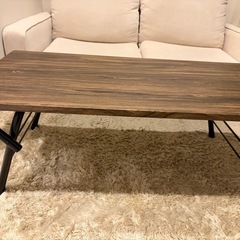 折りたたみ可能ローテーブルの画像