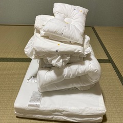 折りたたみミニベビーベッドセットの画像