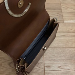 韓国 ショルダーバッグ ブラウンの画像