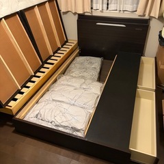 セミダブル　ベッドフレームの画像