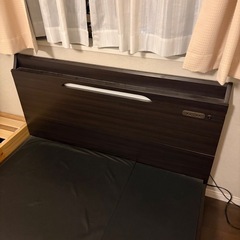 セミダブル　ベッドフレームの画像