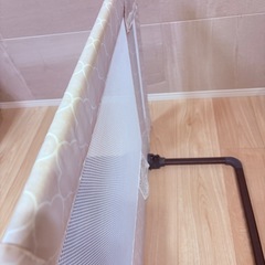 ベビーゲート　ちょっとおくだけとおせんぼ　モロッカンベージュの画像