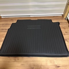 ボルボ　XC60用　リアマットの画像