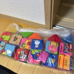 知育玩具布製ふわふわの画像