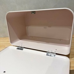 Breadボックス　アイボリー ブレッドケース アイボリー　木製ハンドル付きの画像
