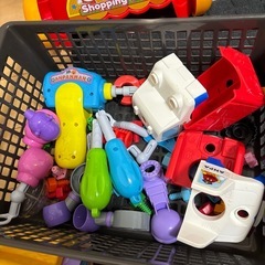 アンパンマンのネジネジおもちゃの画像