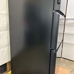 《新品約16万》ほぼ新品！【美品】ヤマダ電機 3ドア冷蔵庫 YRZ-F36MK 2025年製 358Lの画像