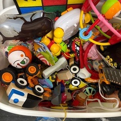 おもちゃ多種の画像