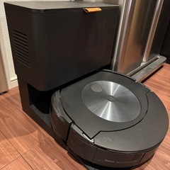 【国内正規品】 ロボット掃除機 「ルンバ」combo（コンボ）j7+ グラファイト c755860 [吸引＋拭くタイプ（水拭き）]の画像