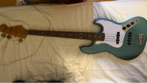 fenderのベースです　楽器　bass
