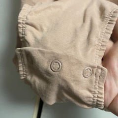 ※締切りました※ ■無料■【水通しのみ】H&M フリルロンパース 92cm/くすみピンク　下着　キャミの画像