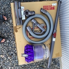 ダイソン　掃除機の画像
