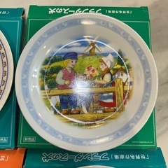 フランダースの犬お皿4枚の画像