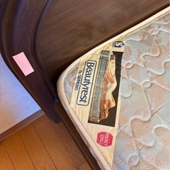 シモンズベッド　マットレスの画像