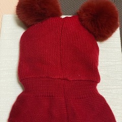 海外製品　ぽんぽん耳付きニット帽/フルフェイス　襟付き　レッド　くま耳の画像