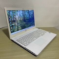 ★☆ 爆速 Corei7 SSD 256GB 8GB ノートPC Officeの画像