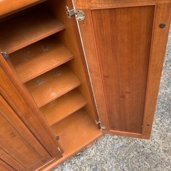 靴などを入れる収納家具♪の画像