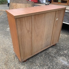 靴などを入れる収納家具♪の画像