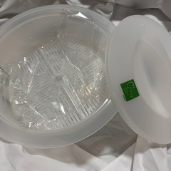 電子レンジで簡単にケーキやプリンが作れる調理器具。の画像