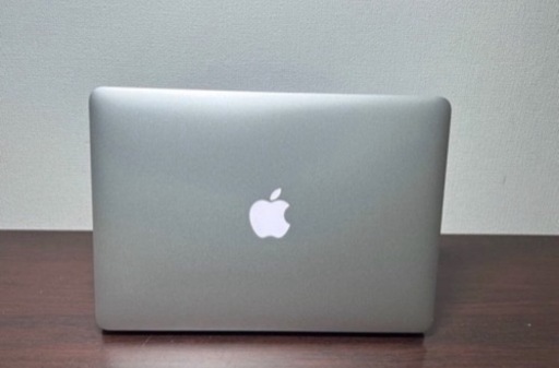 訳ありMacBook Air (2017)