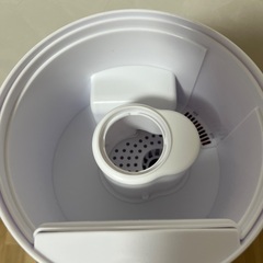 加湿器 大容量 8L タワー式 【除菌・抗菌・自動恒湿・アロマ対応】 かしつき 上から給水 超音波式 300ml/h加湿量 切タイマー スリープモード 吹出口360° 空焚き防止 水漏れ防止 花粉 乾燥対策 省エネ 寝室/リビング/オフィス 40畳 業務用 家庭用 お手入れ簡単 リモコンきの画像