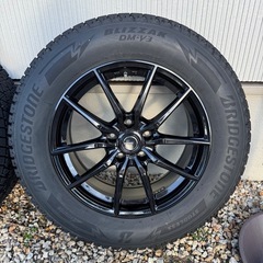 ブリジストン ブリザック DM-V3 225/65R17 スタッドレスタイヤの画像
