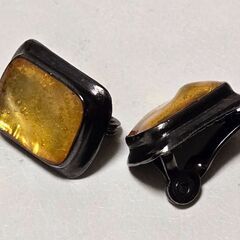 YSL イヴサンローラン 琥珀調 イヤリング ヴィンテージ 当時物 刻印 レトロの画像