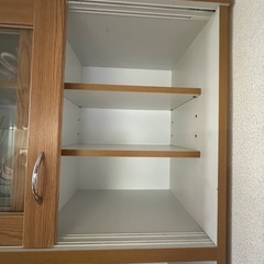 食器棚の画像