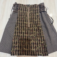 リリーブラウン　スカート
の画像