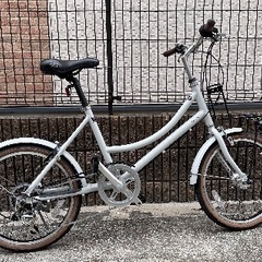 🚲自転車番号 14  変速機あり 大阪府内配達無料  保管場所に引き取りに来て頂ける場合は値引きしますの画像