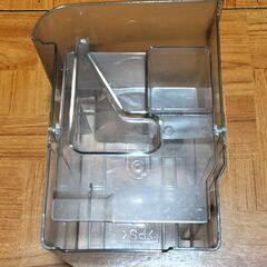 清掃済み／完動品　SANYO SDH-M56 コンプレッサー式除湿乾燥機 1997年製の画像