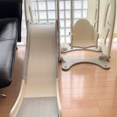 室内用滑り台＆ブランコの画像