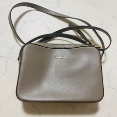 フルラ　バッグの画像
