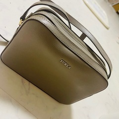 フルラ　バッグの画像