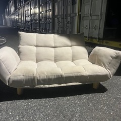 ソファの画像