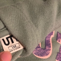 ユニクロ　160cm トレーナー2着セットの画像