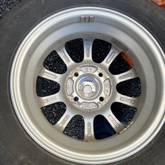 タイヤ(ホイール付き)の画像