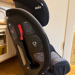joieチャイルドシートの画像