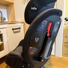 joieチャイルドシートの画像