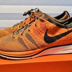 NIKE ナイキ フライニット トレーナー＋ オレンジ 29.5cm スニーカーの画像