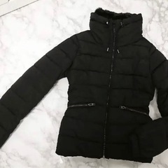 🤍𝐁𝐞𝐫𝐬𝐡𝐤𝐚 ファーネックダウンの画像