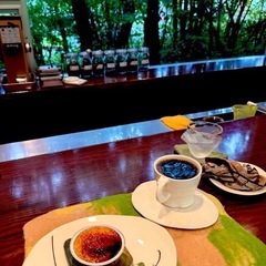 カフェいかない？